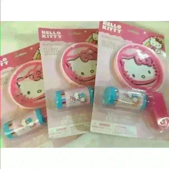 Bundle of 3 Hello Kitty Bubble Wand Set Party - Picture 1 of 4